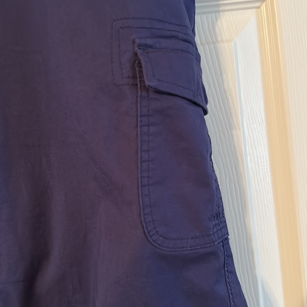 Capri pants - Picture 3 of 6